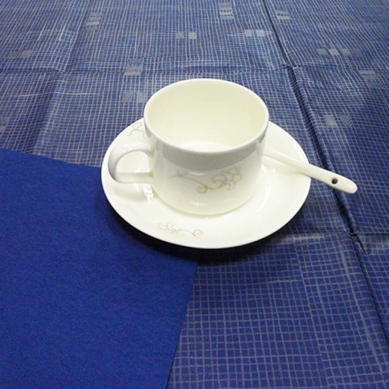 Waterproof non woven tablecloth