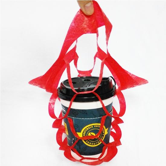Custom nonwoven coffee cup carrier