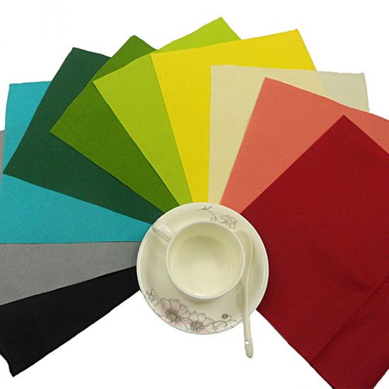 Paper napkins solid color